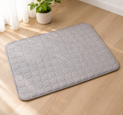 QAVRO ArcticCool self-cooling mat for dogs and cats